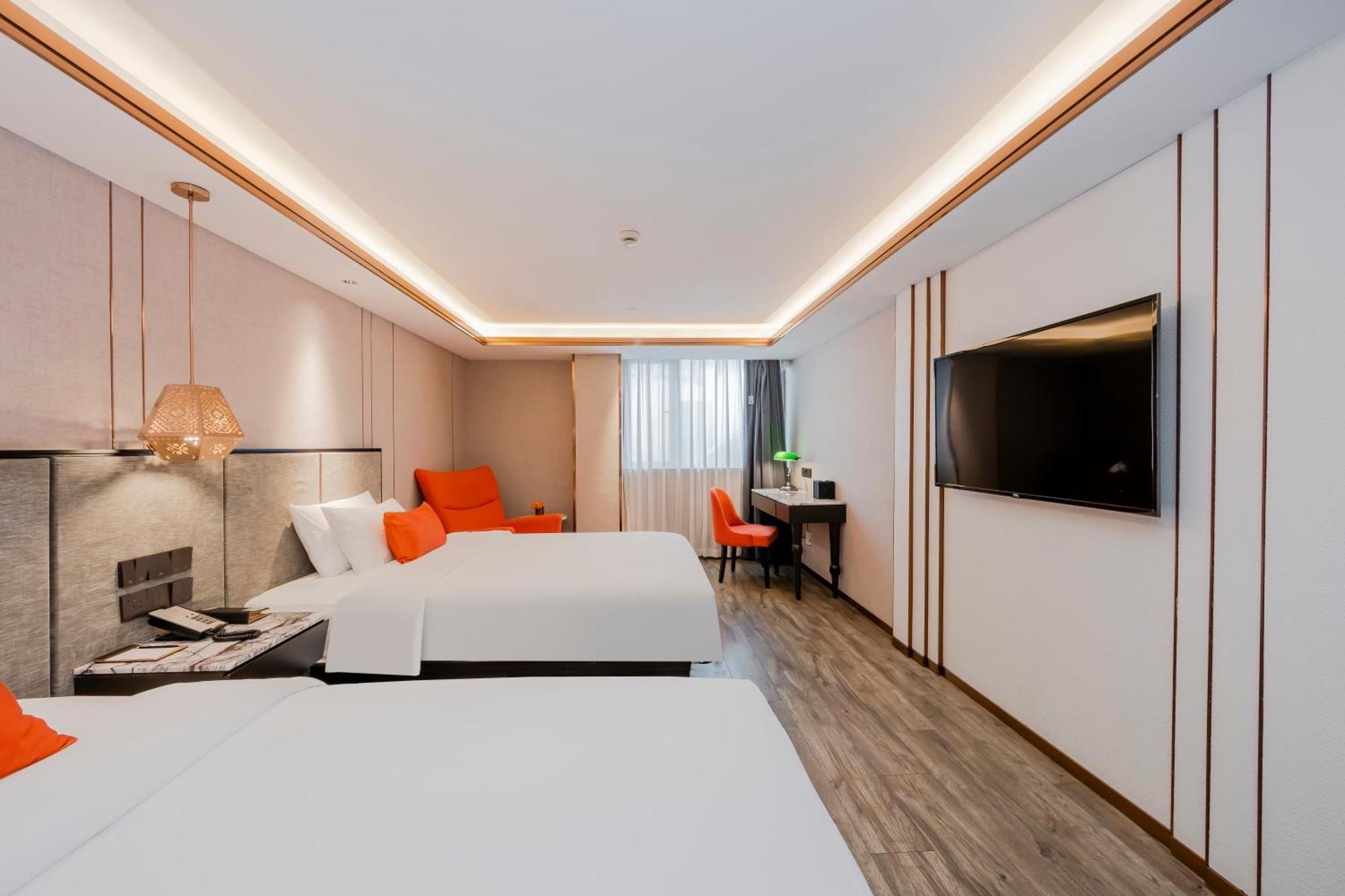 Yitel Premium Hotel Shanghai Exterior photo